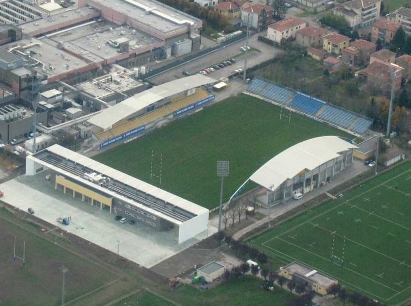 File:Parma stadio Lanfranchi panoramica tribune Sud e Ovest.JPG - Wikipedia